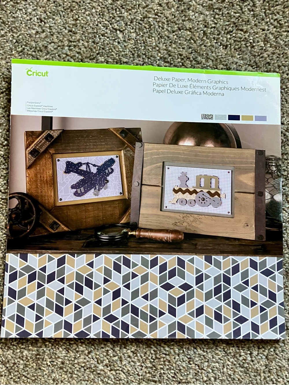 Cricut Deluxe Paper Modern Graphics  Brand New